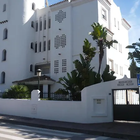 Apartment Perfect Location 2 Bed Apt Calahonda *