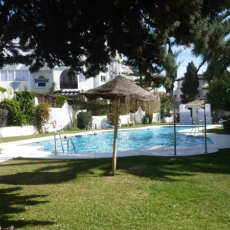 Apartment Perfect Location 2 Bed Apt Calahonda *