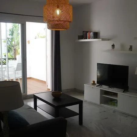 Apartment Perfect Location 2 Bed Apt Calahonda Sitio de Calahonda