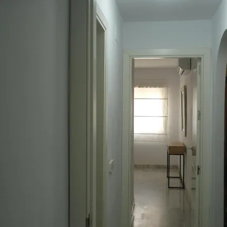 Perfect Location 2 Bed Apt Calahonda *